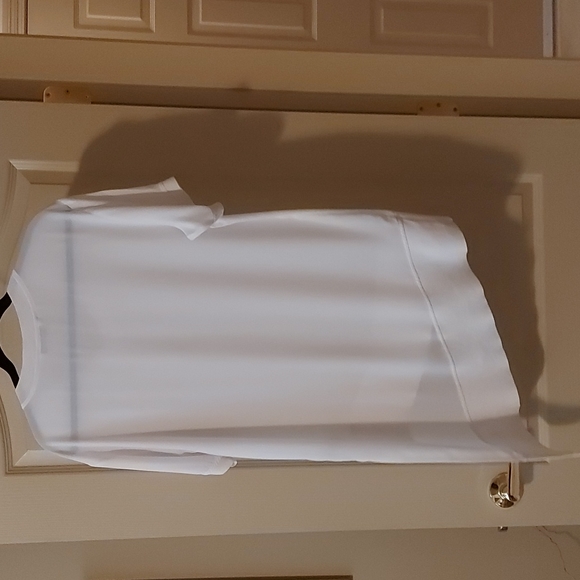 White Tunic Top - Picture 2 of 2